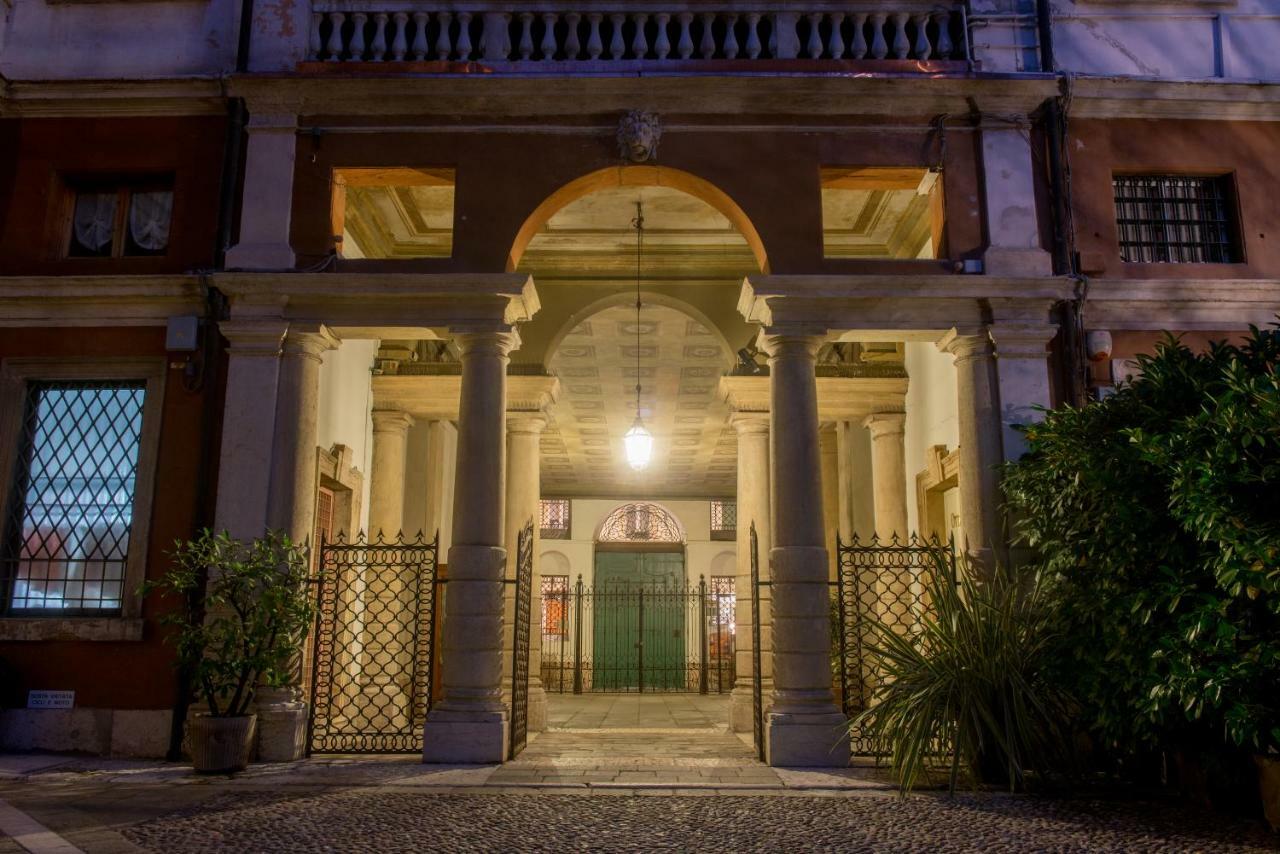 Il Cappello Di Giulietta Hotell Verona Eksteriør bilde